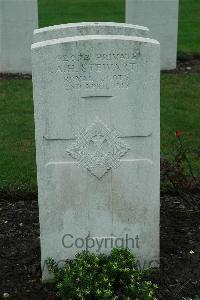 Cite Bonjean Military Cemetery Armentieres - Stewart, A H