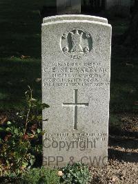 Cite Bonjean Military Cemetery Armentieres - Stewart, Charles Edward