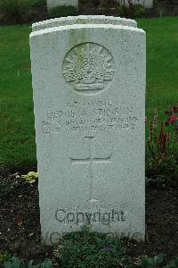 Cite Bonjean Military Cemetery Armentieres - Stinson, Denis Alfred