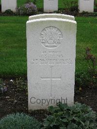 Cite Bonjean Military Cemetery Armentieres - Stirling, William