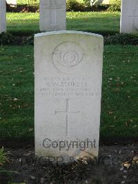 Cite Bonjean Military Cemetery Armentieres - Stokell, C W