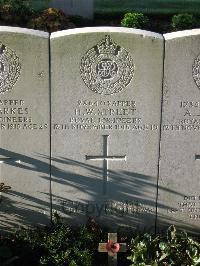 Cite Bonjean Military Cemetery Armentieres - Street, Horace Wesley