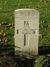 Cite Bonjean Military Cemetery Armentieres - Suffield, P A