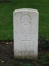 Cite Bonjean Military Cemetery Armentieres - Symers, David Carnegie