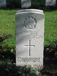 Cite Bonjean Military Cemetery Armentieres - Taylor, Ernest John