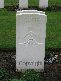 Cite Bonjean Military Cemetery Armentieres - Taylor, F