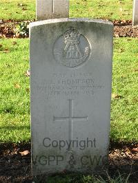 Cite Bonjean Military Cemetery Armentieres - Thompson, J