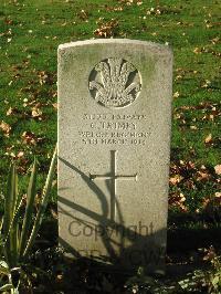 Cite Bonjean Military Cemetery Armentieres - Trimby, C