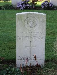 Cite Bonjean Military Cemetery Armentieres - Tyson, Donald