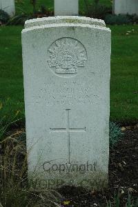 Cite Bonjean Military Cemetery Armentieres - Urquhart, William