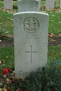 Cite Bonjean Military Cemetery Armentieres - Walker, Cecil Herbert