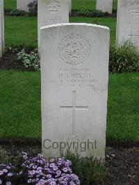 Cite Bonjean Military Cemetery Armentieres - Welsh, H J