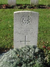 Cite Bonjean Military Cemetery Armentieres - West, E