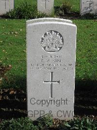 Cite Bonjean Military Cemetery Armentieres - Wise, Frank William