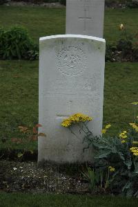 Philosophe British Cemetery Mazingarbe - Blackwood, William