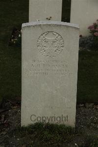 Philosophe British Cemetery Mazingarbe - Buchanan, Adam Heaton