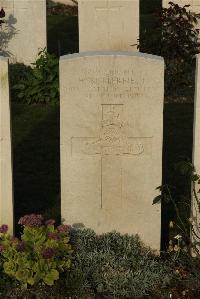 Philosophe British Cemetery Mazingarbe - Butterfield, H