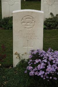 Philosophe British Cemetery Mazingarbe - Cleaver, Arthur