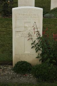 Philosophe British Cemetery Mazingarbe - Crossland, Edward