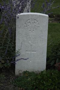 Philosophe British Cemetery Mazingarbe - Devlin, J