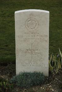 Philosophe British Cemetery Mazingarbe - Erwood, James Foster