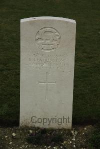Philosophe British Cemetery Mazingarbe - Featherstone, D