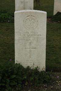 Philosophe British Cemetery Mazingarbe - Greenham, D W