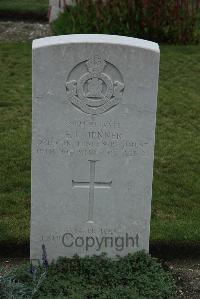 Philosophe British Cemetery Mazingarbe - Jenner, Ernest Leslie