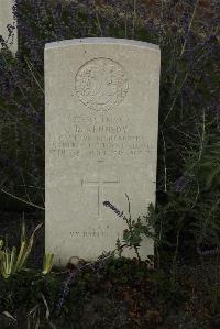 Philosophe British Cemetery Mazingarbe - Kennedy, Duncan