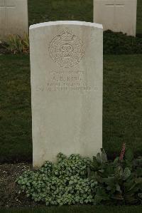 Philosophe British Cemetery Mazingarbe - King, Arthur Barker