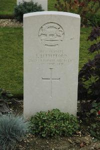Philosophe British Cemetery Mazingarbe - Littleford, J