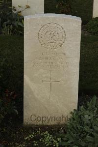 Philosophe British Cemetery Mazingarbe - Martin, D