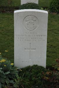 Philosophe British Cemetery Mazingarbe - Matthews, Edward Parker