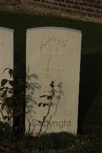 Philosophe British Cemetery Mazingarbe - McAinsh, John
