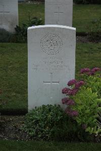 Philosophe British Cemetery Mazingarbe - McDonald, James