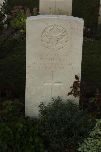 Philosophe British Cemetery Mazingarbe - Melville, W