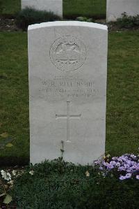 Philosophe British Cemetery Mazingarbe - Millinship, W H