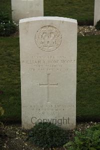 Philosophe British Cemetery Mazingarbe - Moore, William Addison Hone