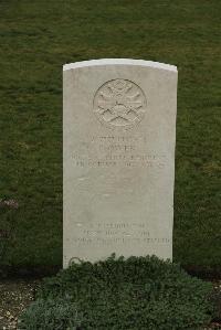 Philosophe British Cemetery Mazingarbe - Owen, David