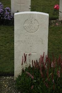 Philosophe British Cemetery Mazingarbe - Pescod, John