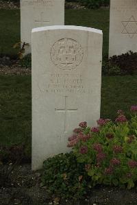 Philosophe British Cemetery Mazingarbe - Pigott, Arthur Leslie