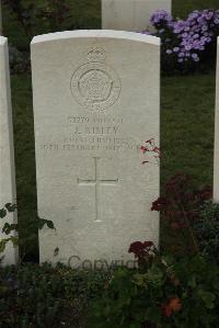 Philosophe British Cemetery Mazingarbe - Risley, J