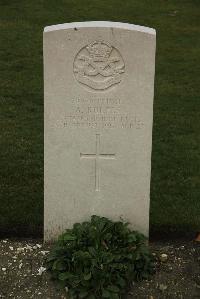 Philosophe British Cemetery Mazingarbe - Rogers, Arthur