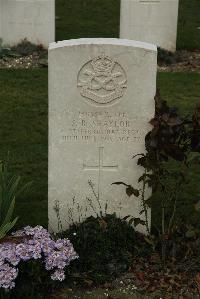 Philosophe British Cemetery Mazingarbe - Shaylor, Sydney Richard