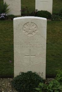 Philosophe British Cemetery Mazingarbe - Stubbins, G H