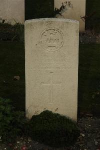 Philosophe British Cemetery Mazingarbe - Thomas, William Frederick