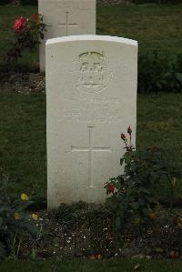 Philosophe British Cemetery Mazingarbe - Vince, A