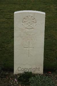 Philosophe British Cemetery Mazingarbe - Wheat, S