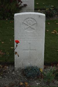Philosophe British Cemetery Mazingarbe - Willett, J R F