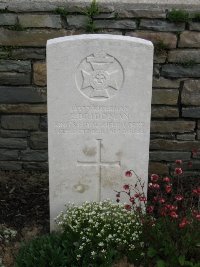 Honnechy British Cemetery - Bridgman, E